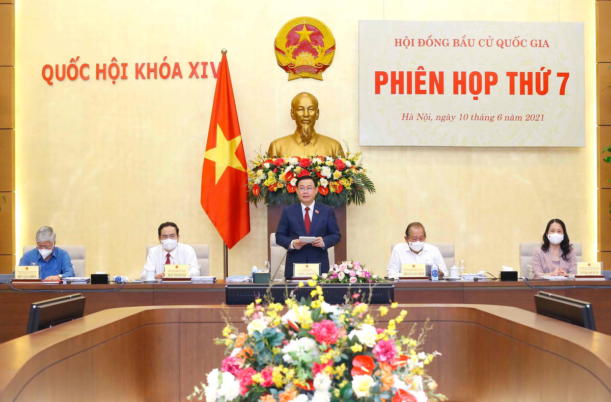 Quang cảnh cuộc họp