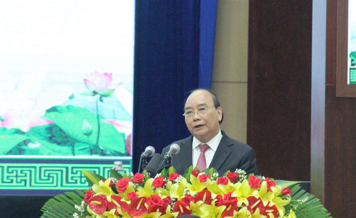 Chủ tịch nước Nguyễn Xuân Phúc phát biểu tại buổi gặp mặt.