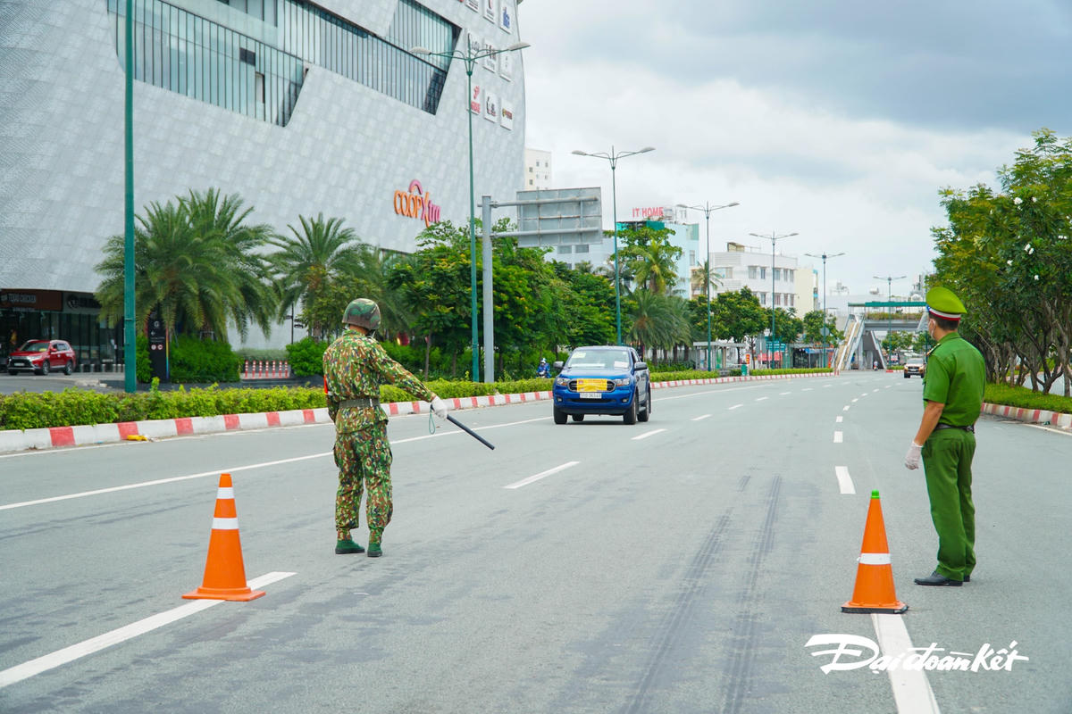 [ẢNH] Vững niềm tin thắng đại dịch