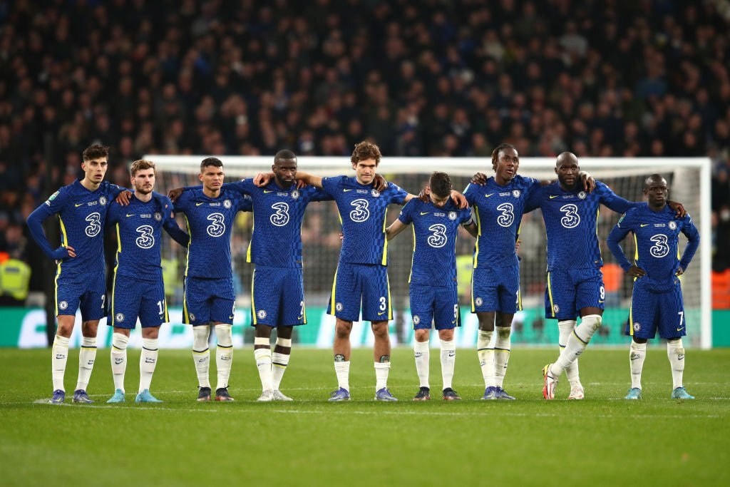 Đội hình cầu thủ Chelsea tham gia sút luân lưu.
