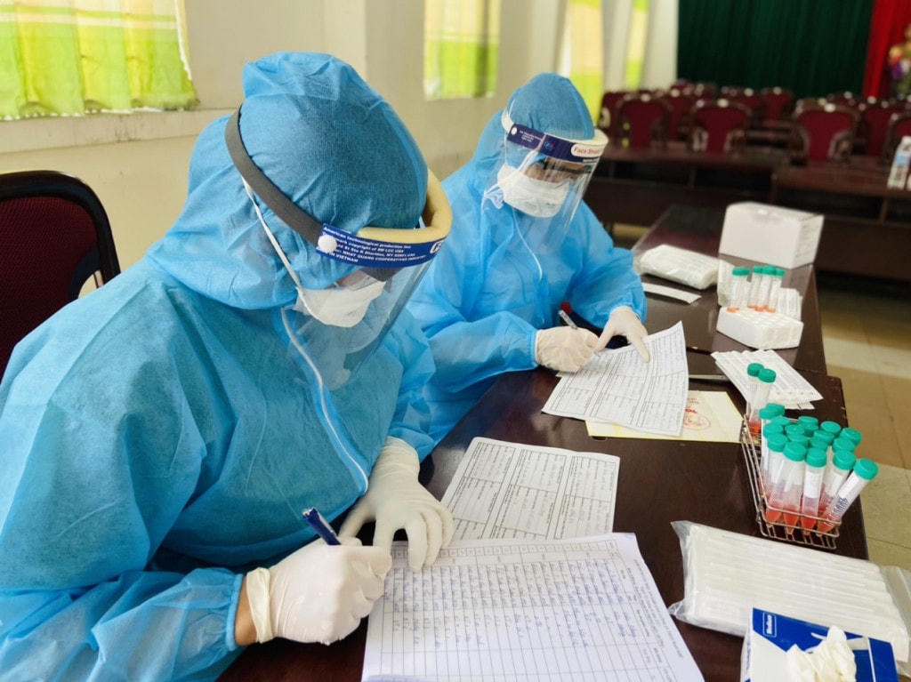 2 trường hợp tái dương tính tại TX Quảng Yên đều khó có nguy cơ lây nhiễm ra cộng đồng.
