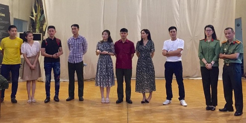 ‘Con đò của mẹ’