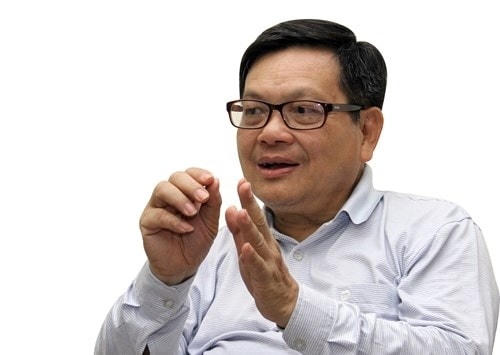 GS Phạm Hồng Giang.