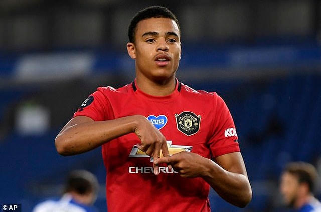 Mason Greenwood vẫn đang phải tập luyện một mình.