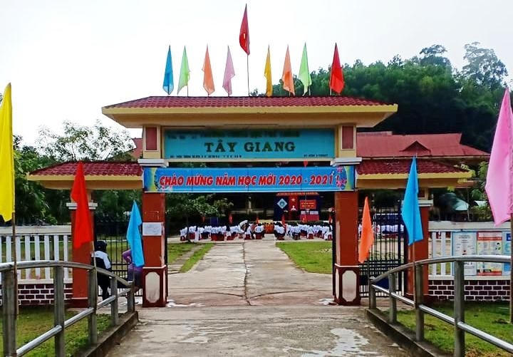 Để phòng chống bão số 13, Quảng Nam chủ động cho học sinh nghỉ học.