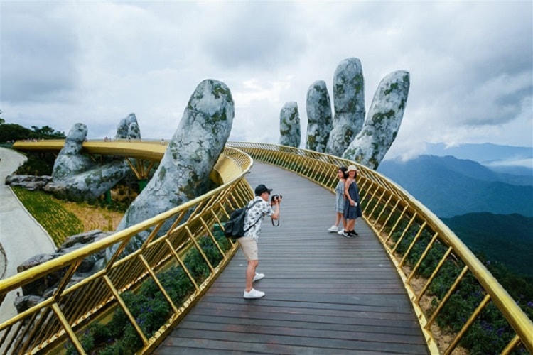 Đà Nẵng là địa phương có nhiều sản phẩm kích cầu du lịch cuối năm.