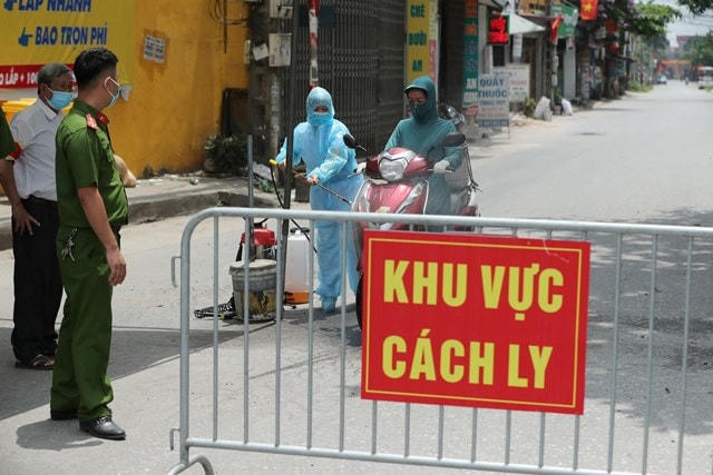 [ẢNH] Bên trong 3 thôn bị cách ly tại xã Tô Hiệu, Thường Tín, Hà Nội