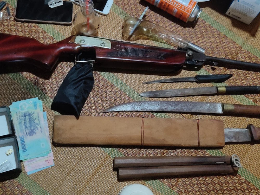 Tang vật vụ án.