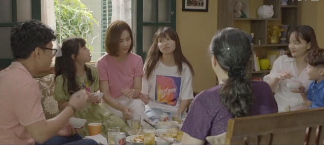 "Thương ngày nắng về" xoay quanh tình cảm gia đình.