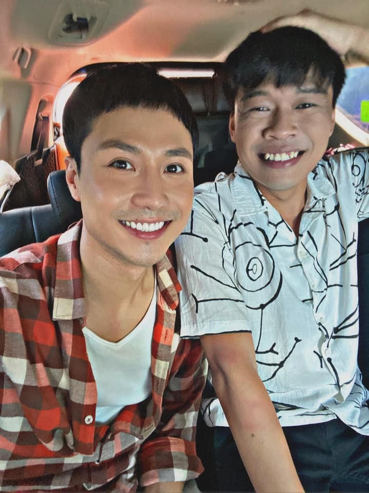 Ngoài đời, Trung Ruồi và Thanh Sơn là anh em thân thiết. 