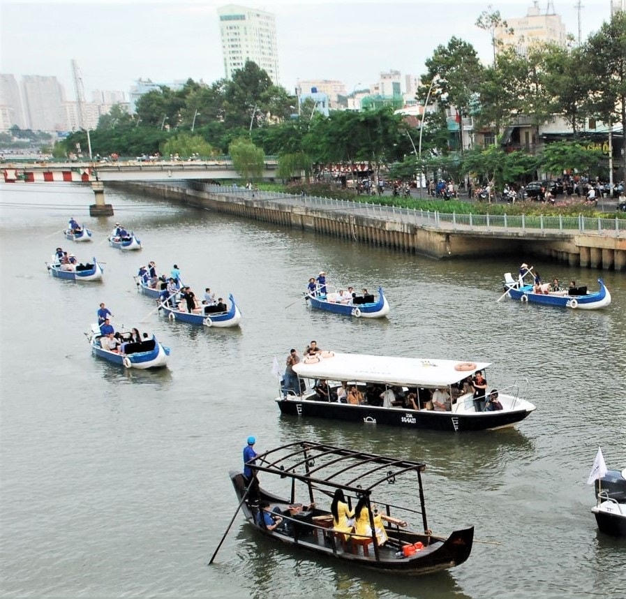 Khai thác hoạt động du lịch đường sông trên Kênh Nhiêu Lộc - Thị Nghè.