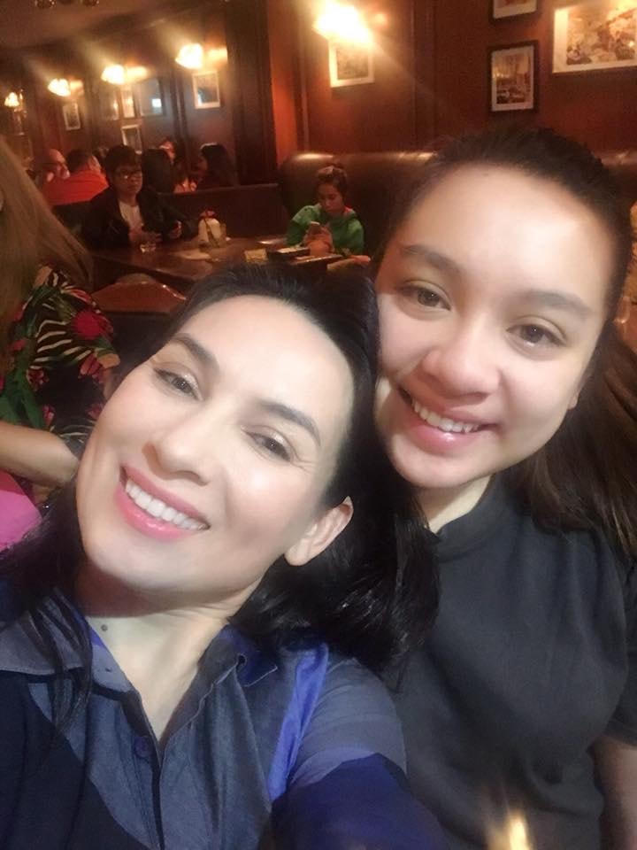 Con gái Phi Nhung có nguyện vọng đưa thi hài mẹ về Mỹ.