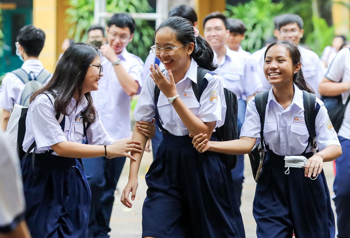 Hãy để mỗi ngày đến trường là một ngày vui. Ảnh: Quỳnh Trần.