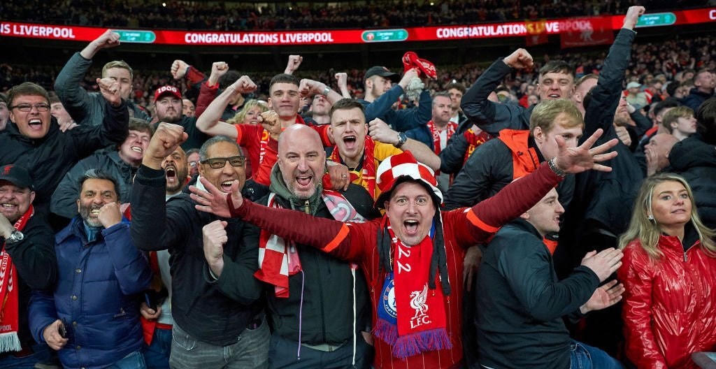 Niềm vui của các cổ động viên Liverpool.