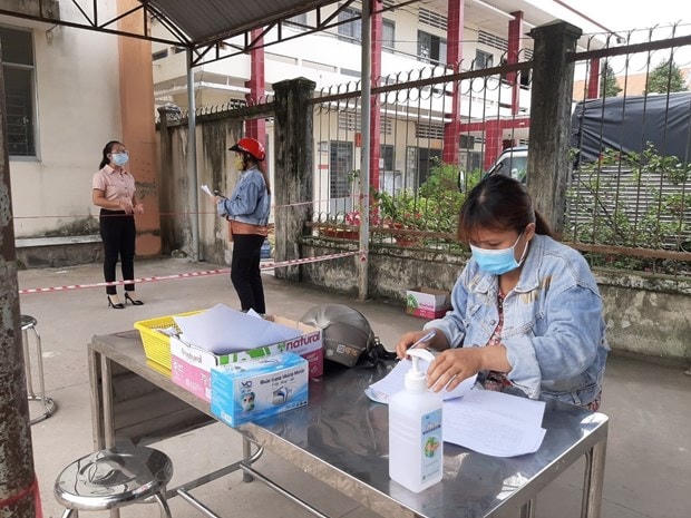 Long An: Phong tỏa một số địa bàn có dịch Covid-19 theo Chỉ thị 15