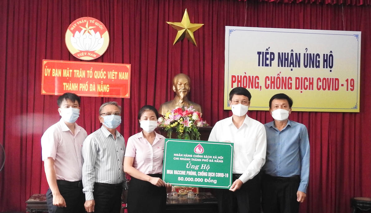 Mặt trận Đà Nẵng tiếp nhận gần 23 tỷ đồng ủng hộ phòng, chống Covid-19