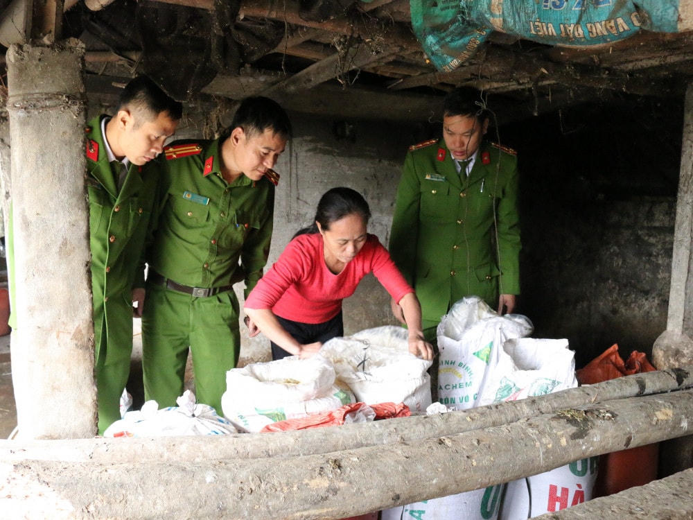 7 tạ mỡ bẩn được lực lượng chức năng phát hiện, thu giữ.