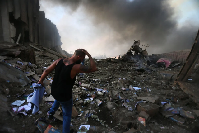 Cảnh đổ nát tại Beirut vụ nổ vào ngày 4/8. (Ảnh: AFP).  
