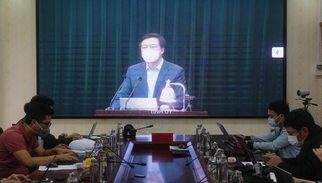 Bí thư Tỉnh ủy Hải Dương Phạm Xuân Thăng kết luận cuộc họp.