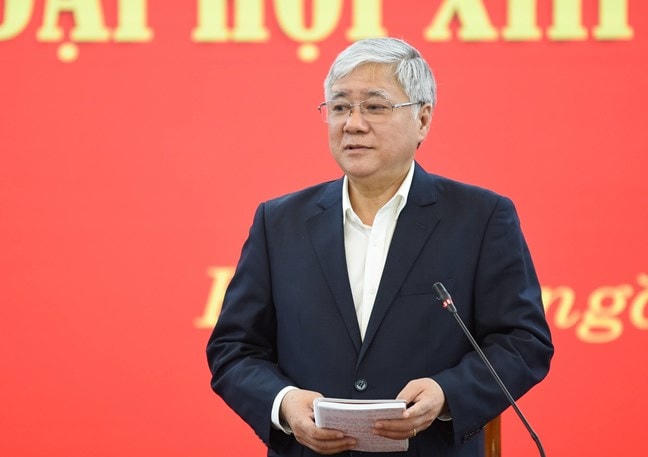 Chủ tịch UBTƯ MTTQ Việt Nam Đỗ Văn Chiến phát biểu tại cuộc làm việc.