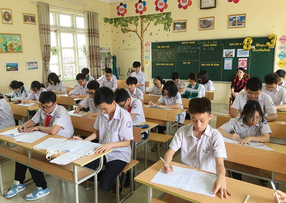 Học sinh Quảng Ninh trong kì thi cử.  