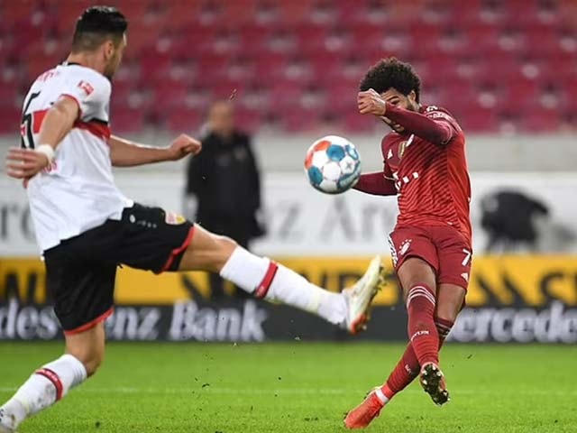 Gnabry lập siêu phẩm mở tỉ số.