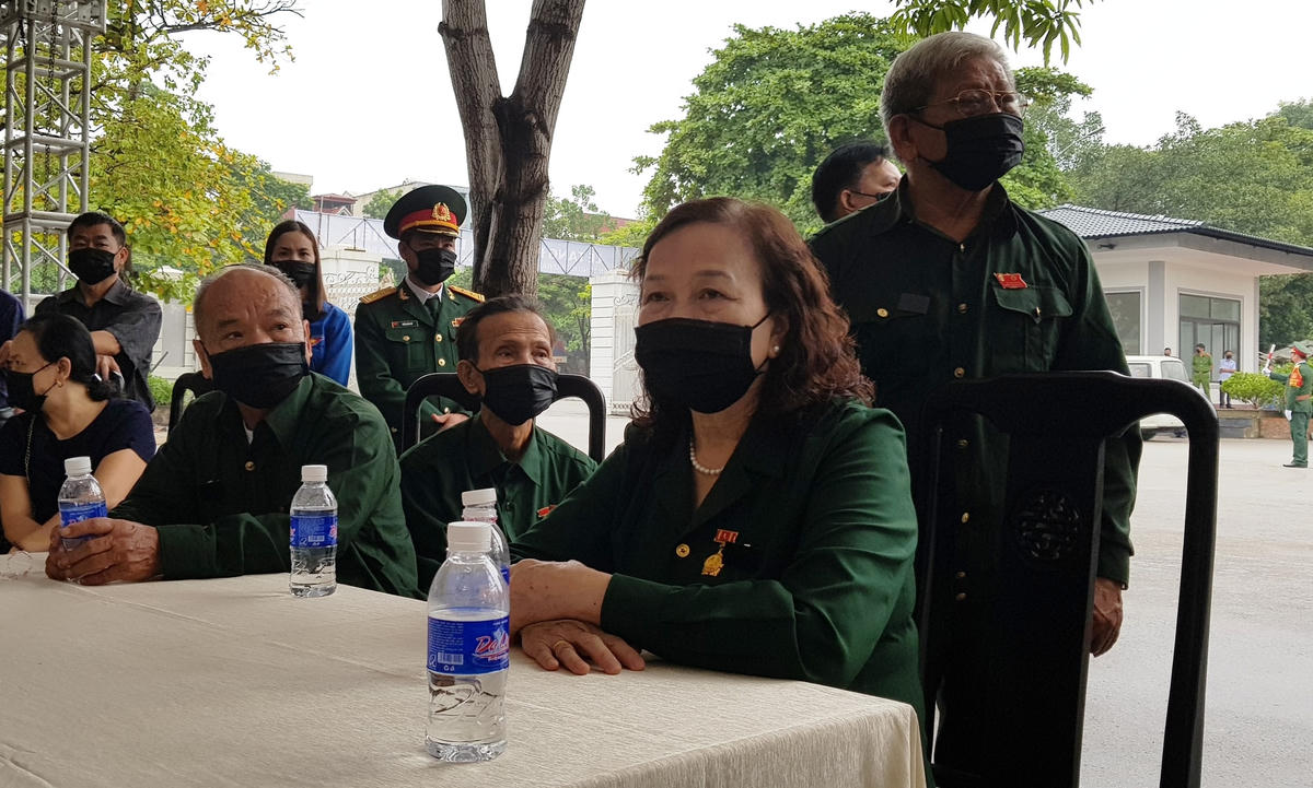 Rưng rưng hoài niệm về một vị lãnh đạo Đảng, một vị Tướng luôn gần gũi, giản dị.