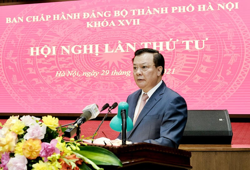 Bí thư Thành ủy Hà Nội Đinh Tiến Dũng phát biểu khai mạc Hội nghị.