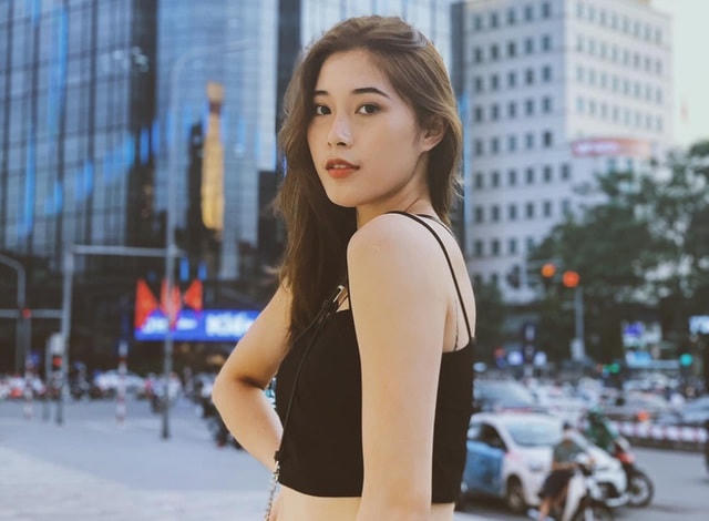 Người đẹp bóng chuyền Thu Huyền chính thức thanh lý hợp đồng
