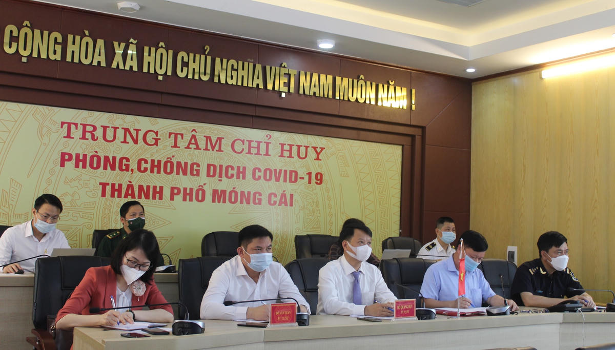 Lãnh đạo TP Móng Cái (Quảng Ninh) hội đàm trực tuyến với TP Đông Hưng (Trung Quốc).