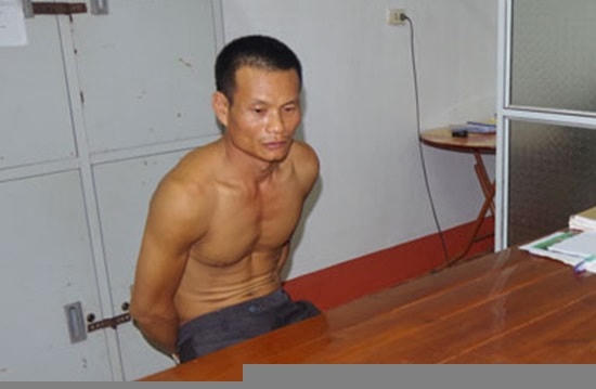 Nghịch tử Ân Văn Hiền tại cơ quan Công an
