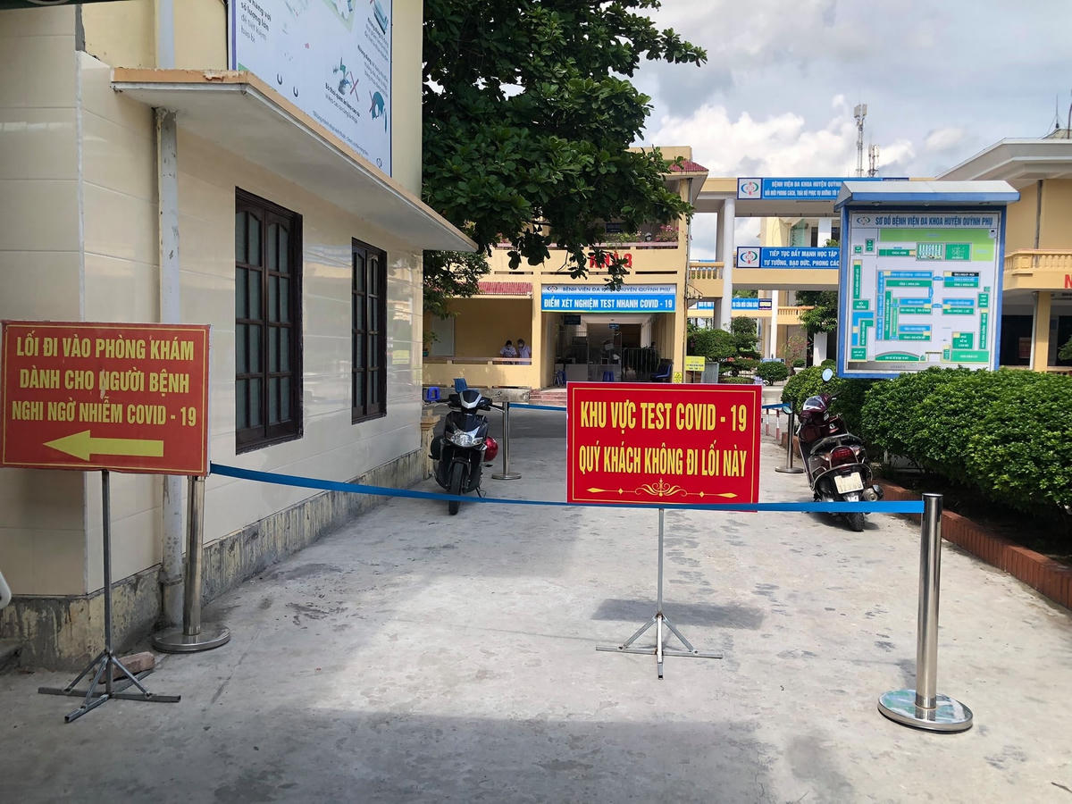 Bệnh viện đa khoa huyện Quỳnh Phụ-nơi hai lái xe thực hiện test nhanh