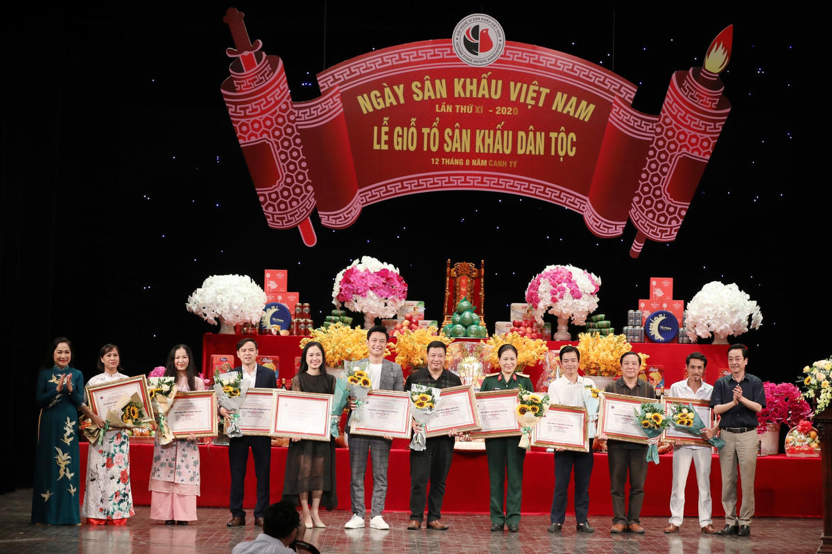 Trao Giải thưởng sân khấu năm 2020.