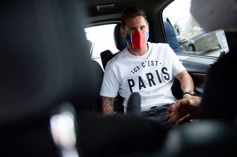 Messi chính thức 'cập bến' PSG