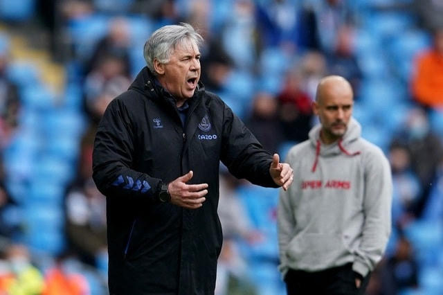 HLV Ancelotti đã bất ngờ chia tay Everton.