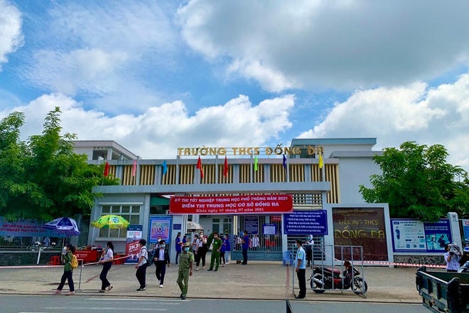 'Đen Vâu' lại gây 'nóng' mạng xã hội khi đoán trúng đề thi Văn THPT