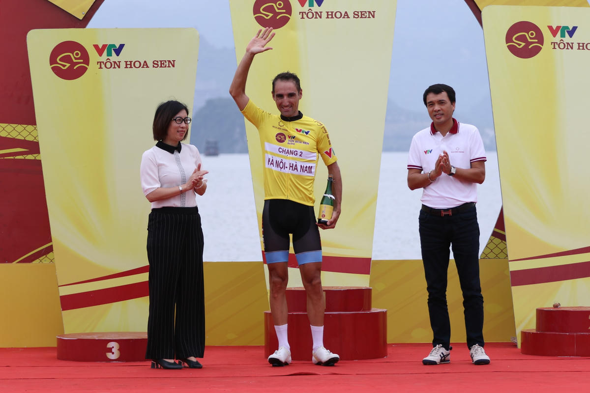 Tay đua người Pháp Loic Desriac (đội Bike Life Đồng Nai) đã giành chiến thắng tại chặng 2.