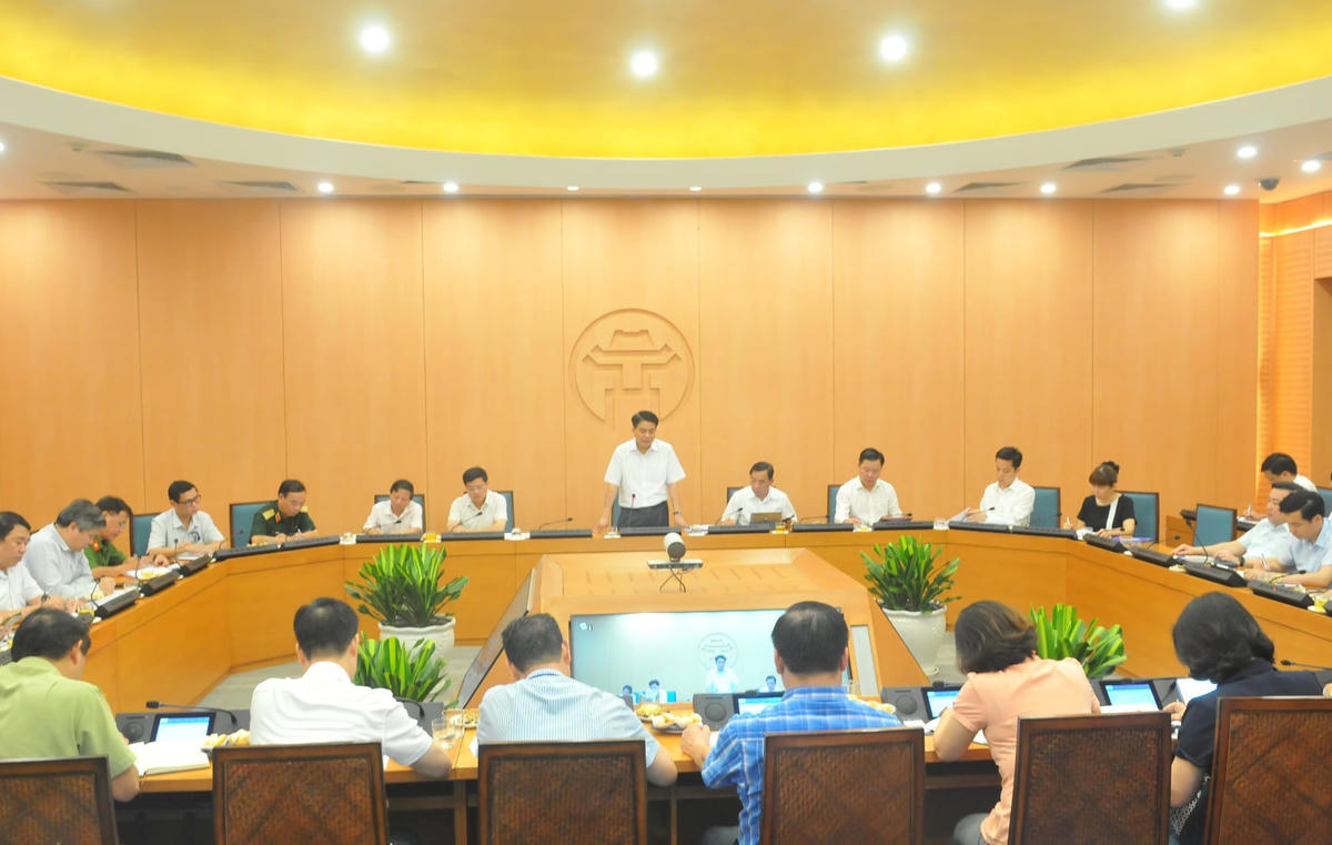 Quang cảnh phiên họp.