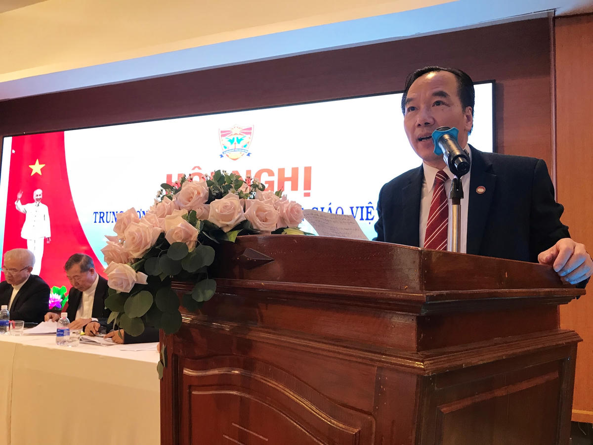 Phó Chủ tịch Ủy ban Trung ương MTTQ Việt Nam Ngô Sách Thực phát biểu tại Hội nghị.