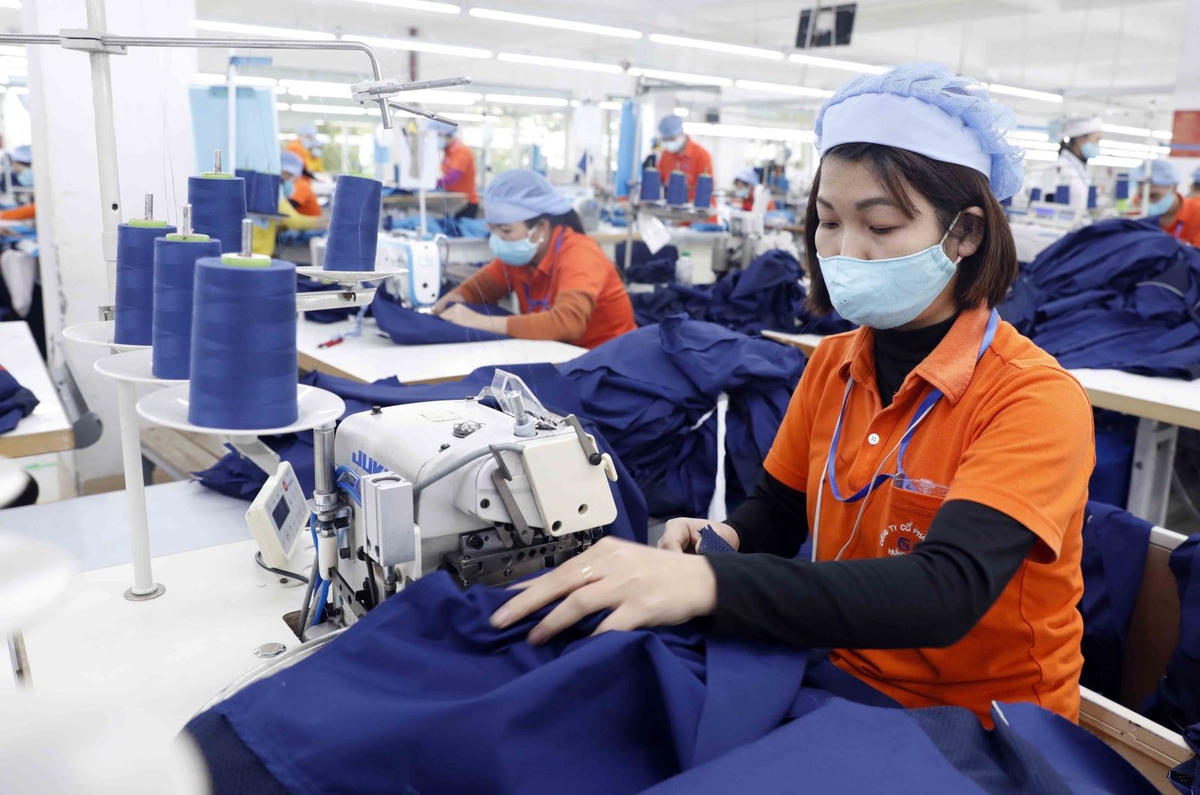 Ngành dệt may vẫn duy trì được thưởng Tết cho công nhân.