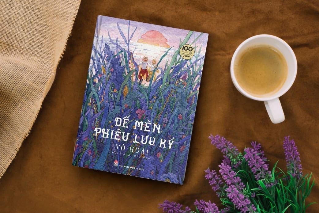 Cuốn "Dế Mèn phiêu lưu ký" do họa sĩ Đậu Đũa minh họa