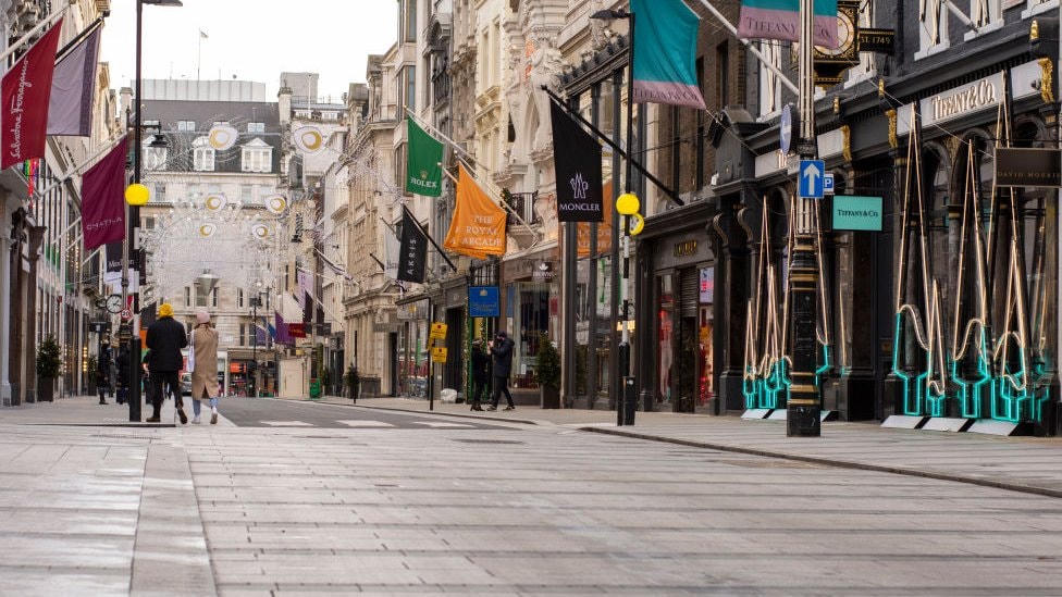 Đường phố London vắng tanh trong đợt phong tỏa lần thứ 3. Ảnh: BBC.