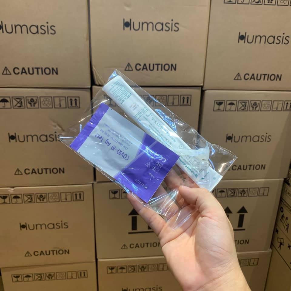 Mạng xã hội bày bán đủ loại test nhanh Covid-19 với nhiều giá khác nhau.