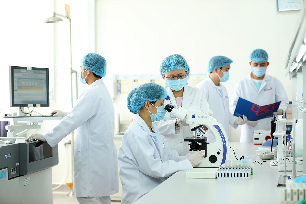 Chiều 6/2: Thêm 5 ca Covid-19 mới, 3 ca được chữa khỏi