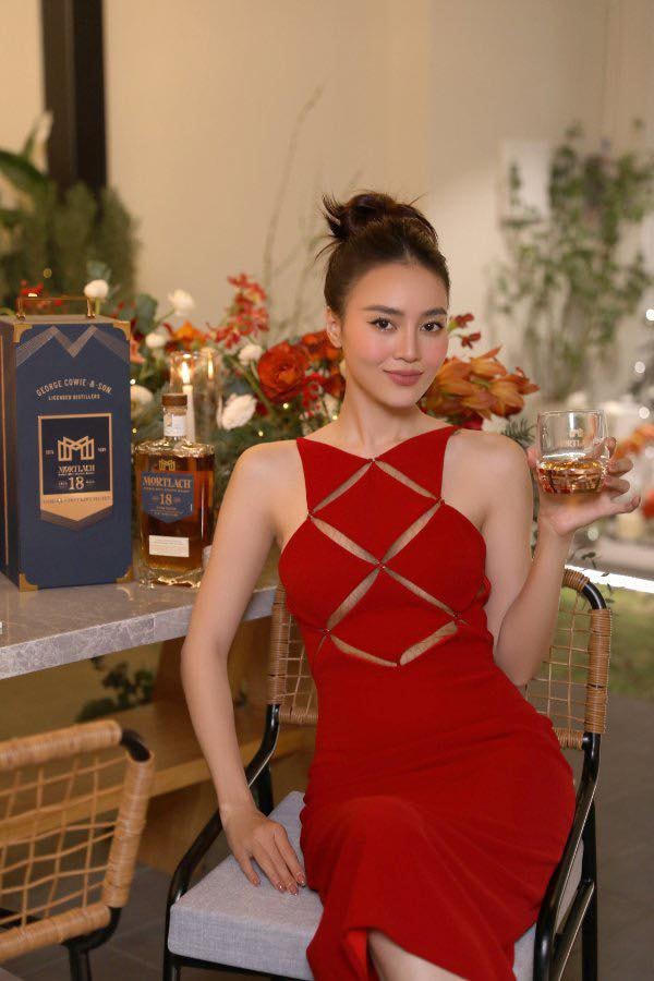 Lan Ngọc và dàn mỹ nhân sẽ đổ bộ dịp Tết Nguyên đán. 