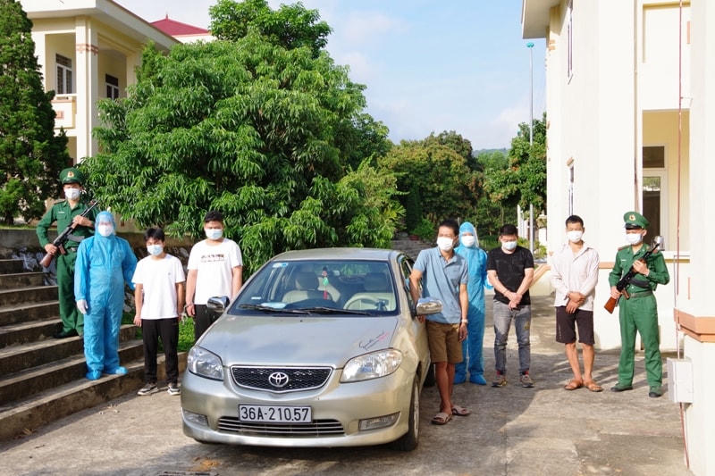 Xe ô tô  BKS: 36A- 210.57 chở 3 người Trung Quốc nhập cảnh trái phép.