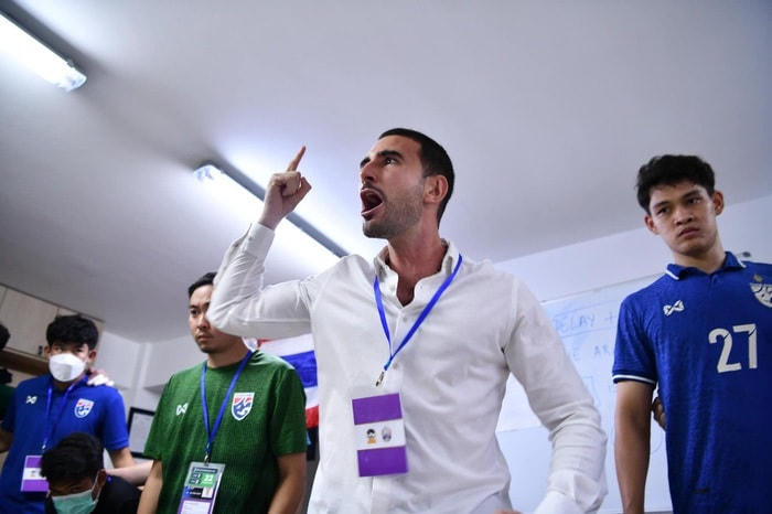 HLV U23 Thái Lan Salvador Valero Garcia.