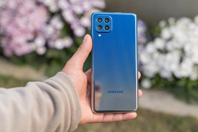 Những smartphone 'pin trâu' đáng cân nhắc nhất hiện nay