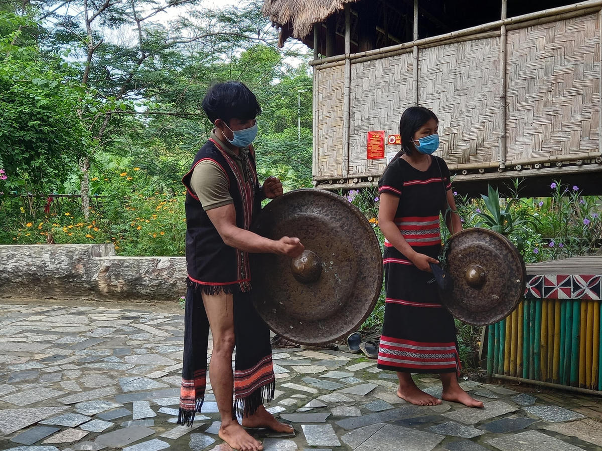 Làng văn hóa - du lịch các dân tộc Việt Nam: Cần cơ chế để doanh nghiệp đầu tư