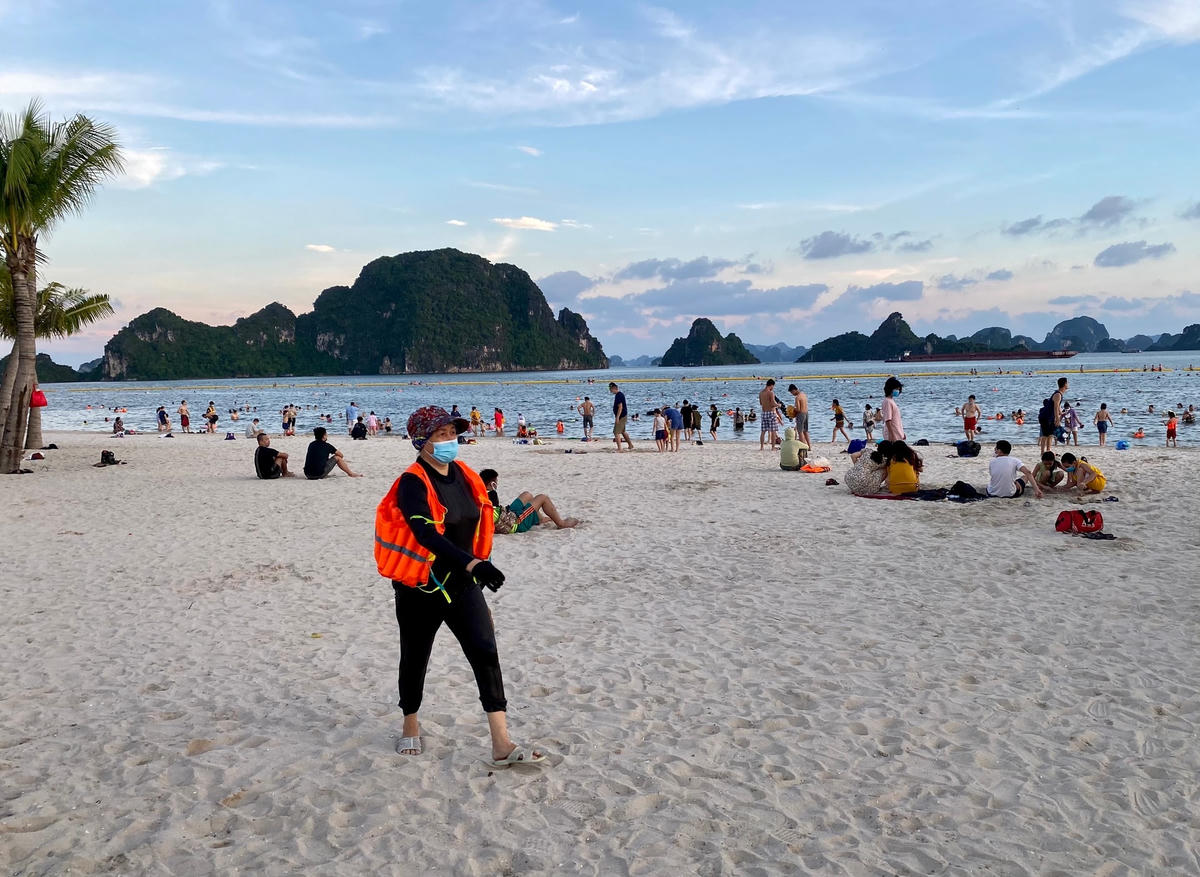 Quảng Ninh sẽ mở lại một số hoạt động du lịch nội tỉnh gắn với kiểm soát chặt chẽ quy trình phòng, chống dịch.